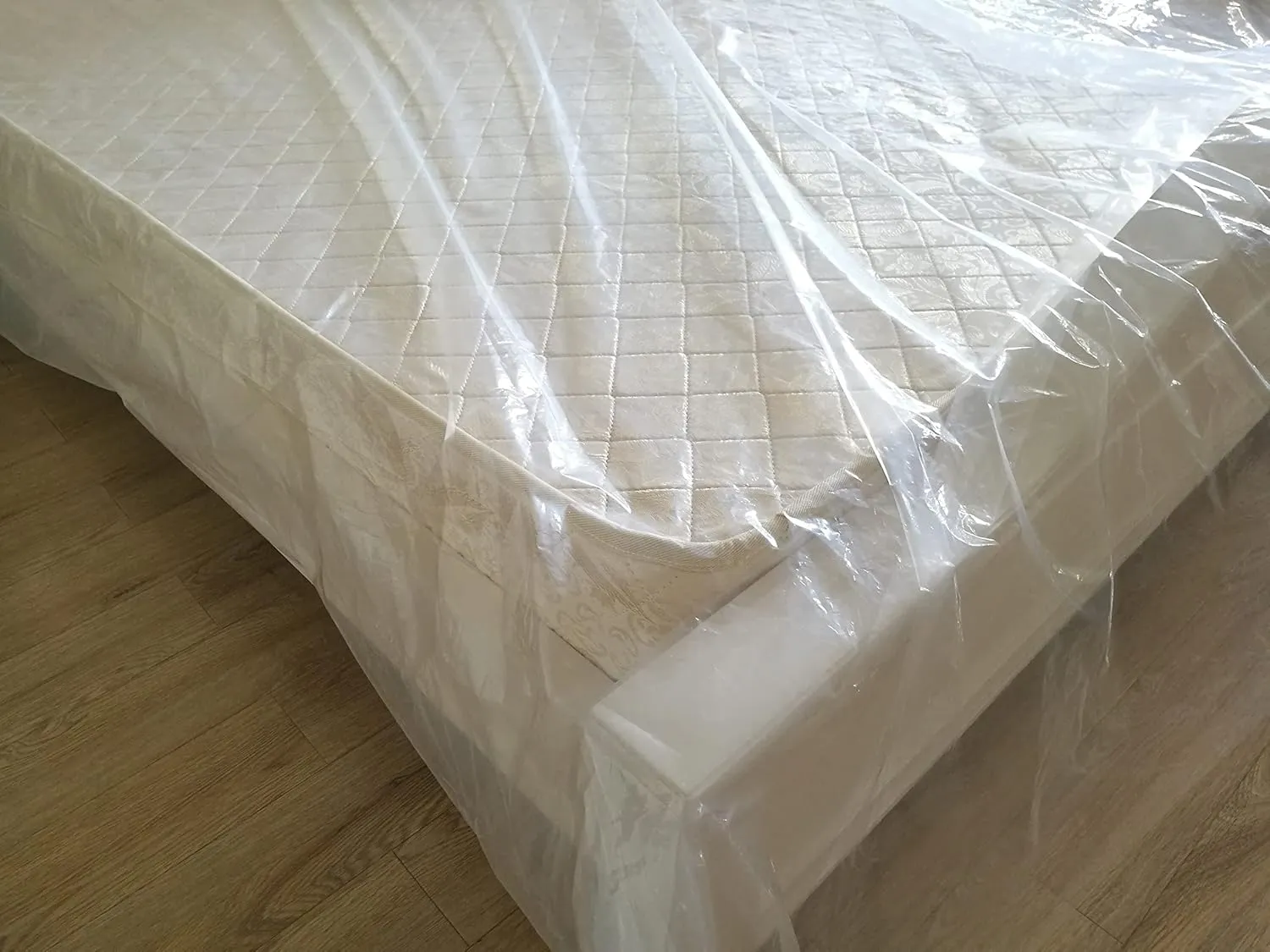 ComfortHome Mattress Bag for Moving and Storage, Queen and King Size, 1 Pack